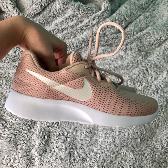 blush pink nike shoes